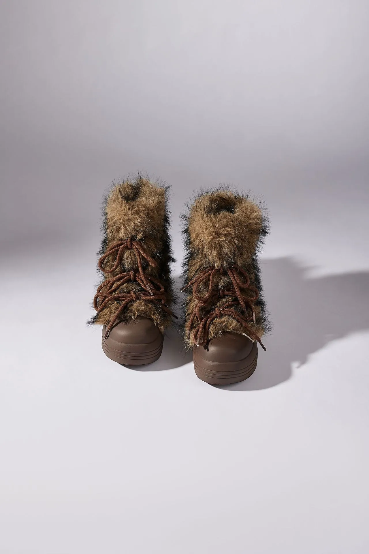 Arctic boots