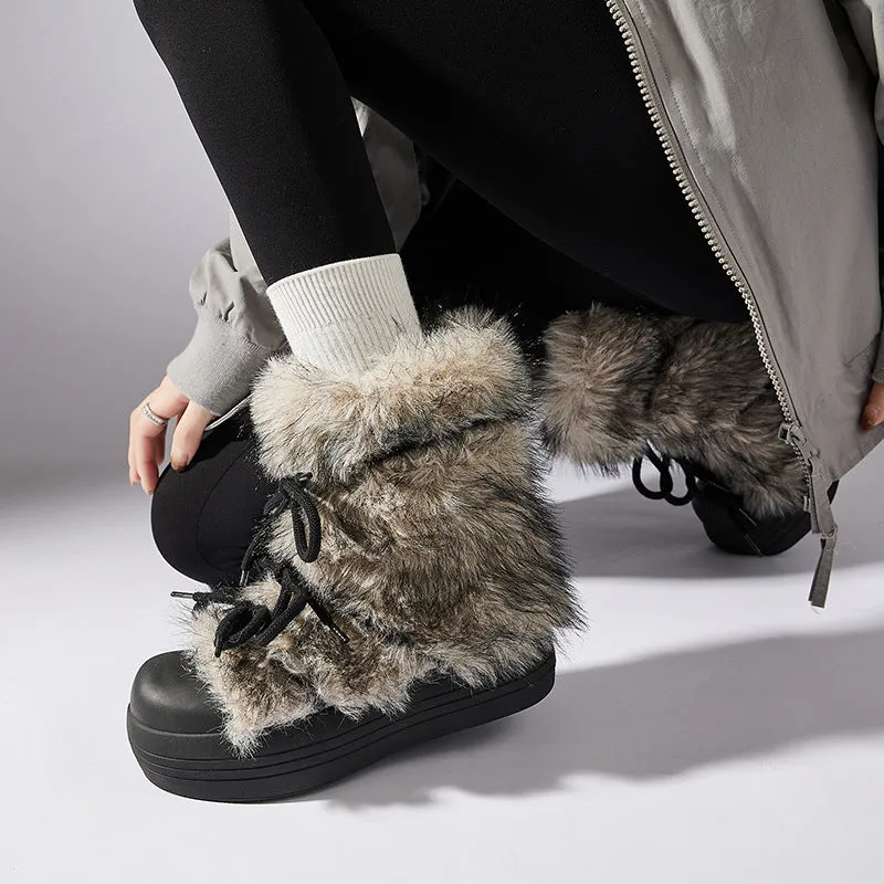 Arctic boots