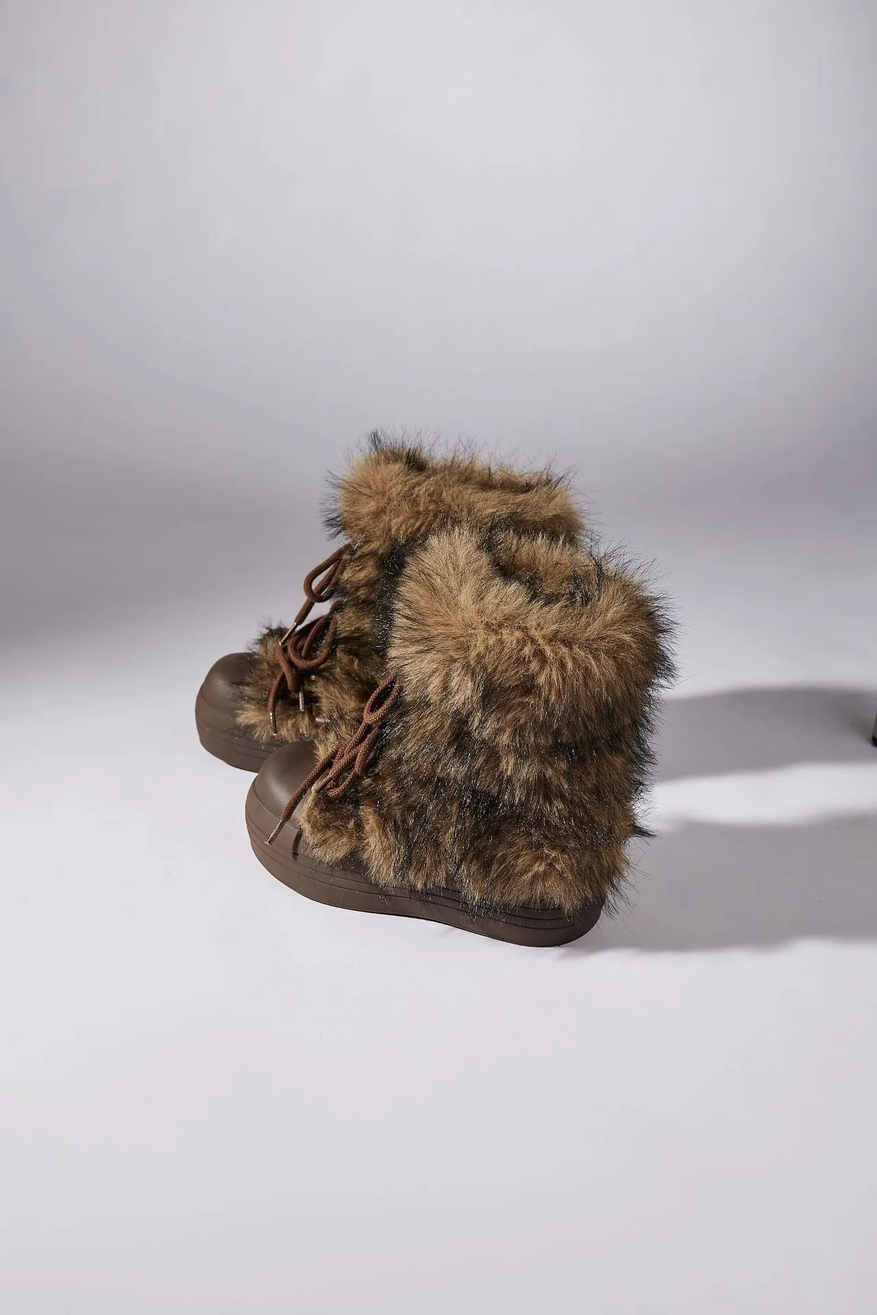 Arctic boots
