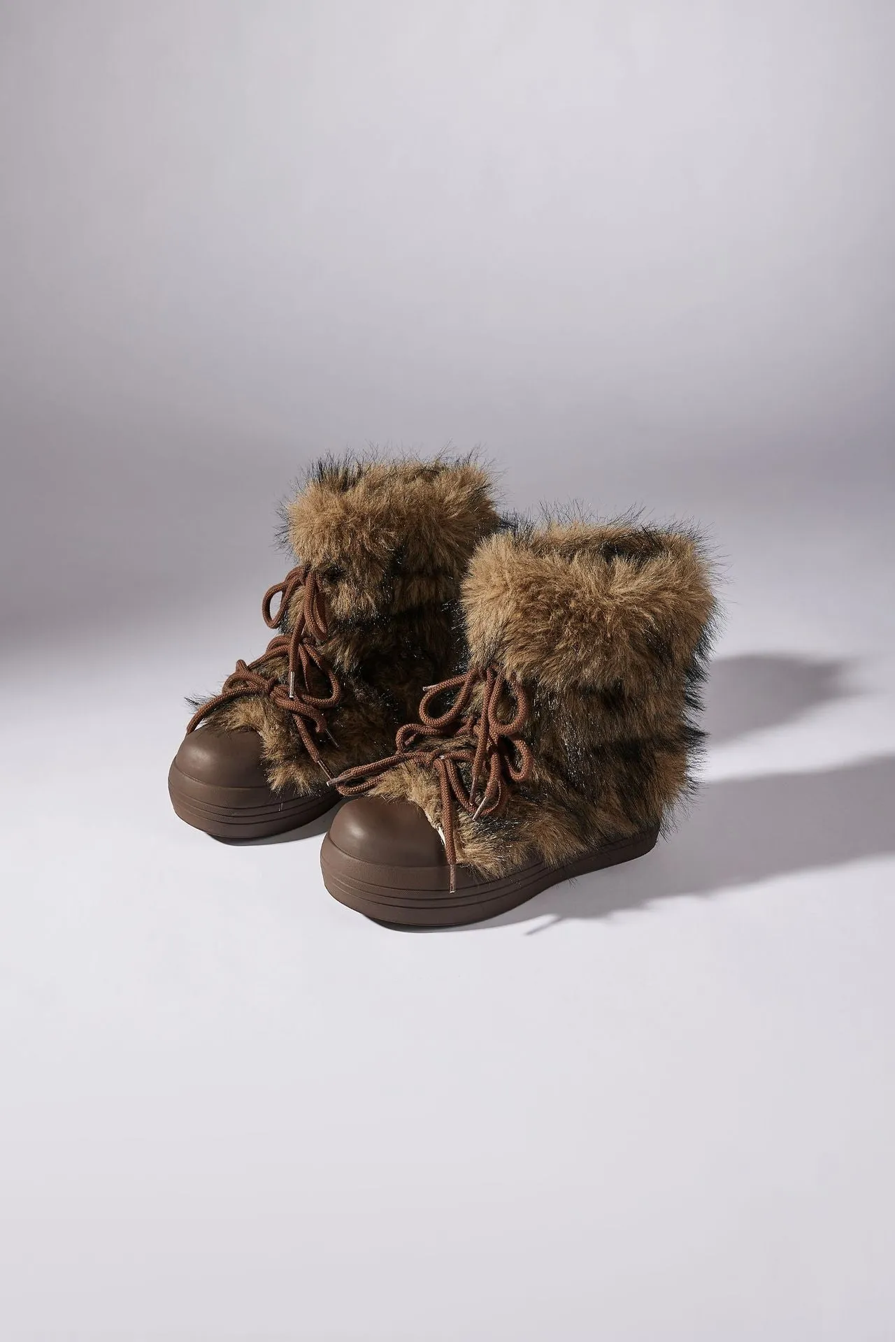 Arctic boots