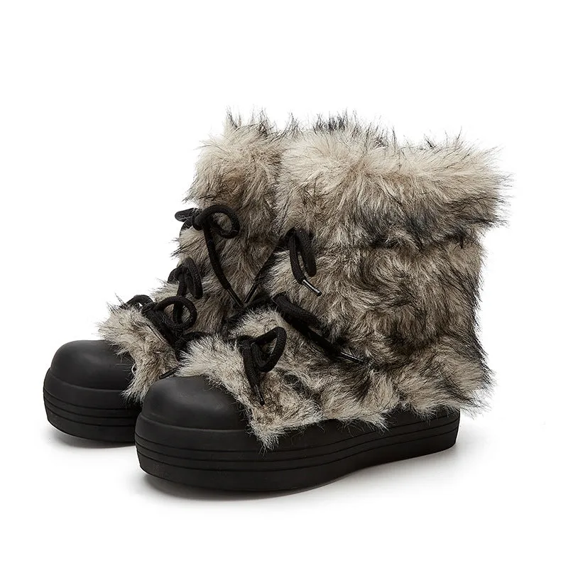 Arctic boots