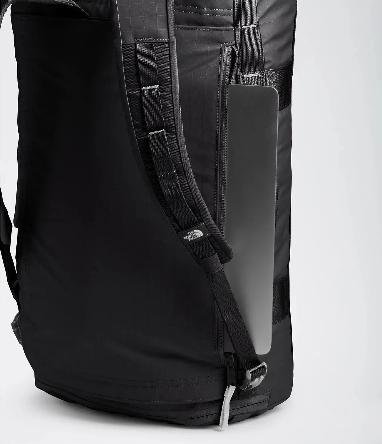 Base Camp Voyager - 32L - NF0A52RR - Past Season