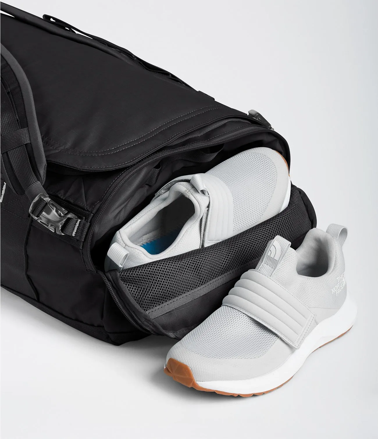 Base Camp Voyager - 32L - NF0A52RR - Past Season