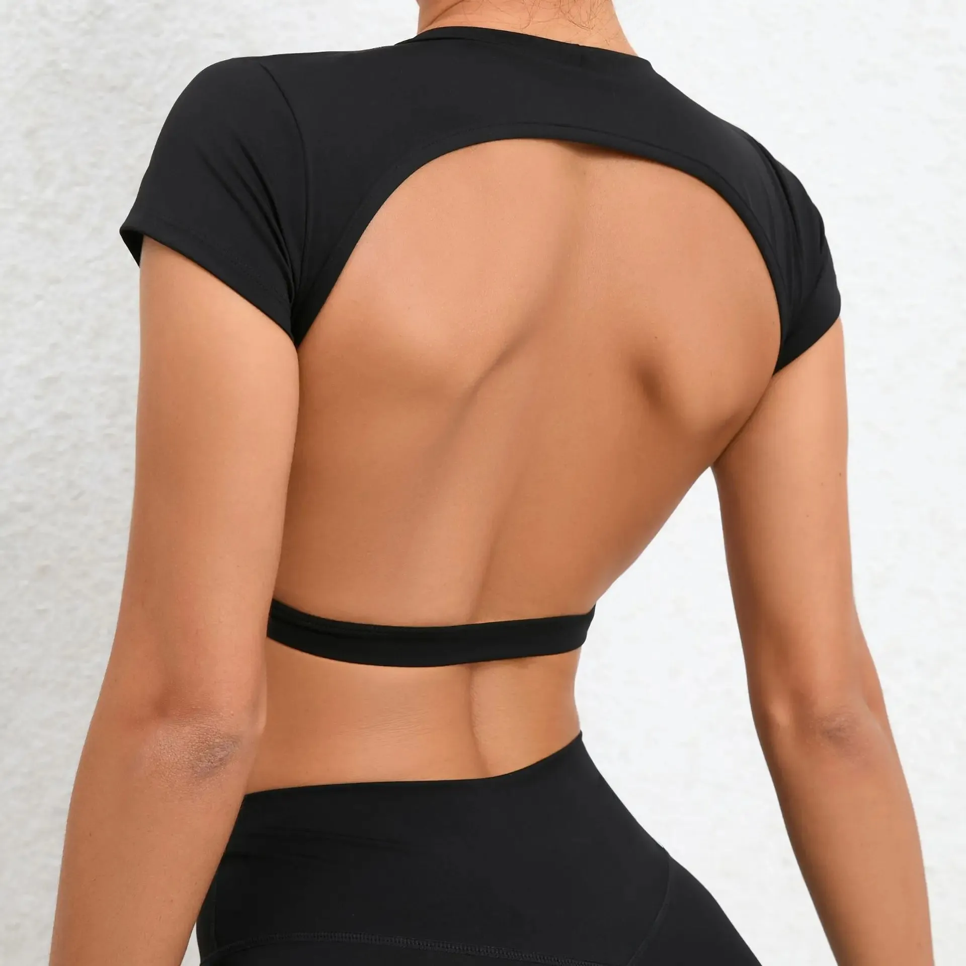 Hearuisavy Sports Shirts Breathable Workout Crop Tops Women