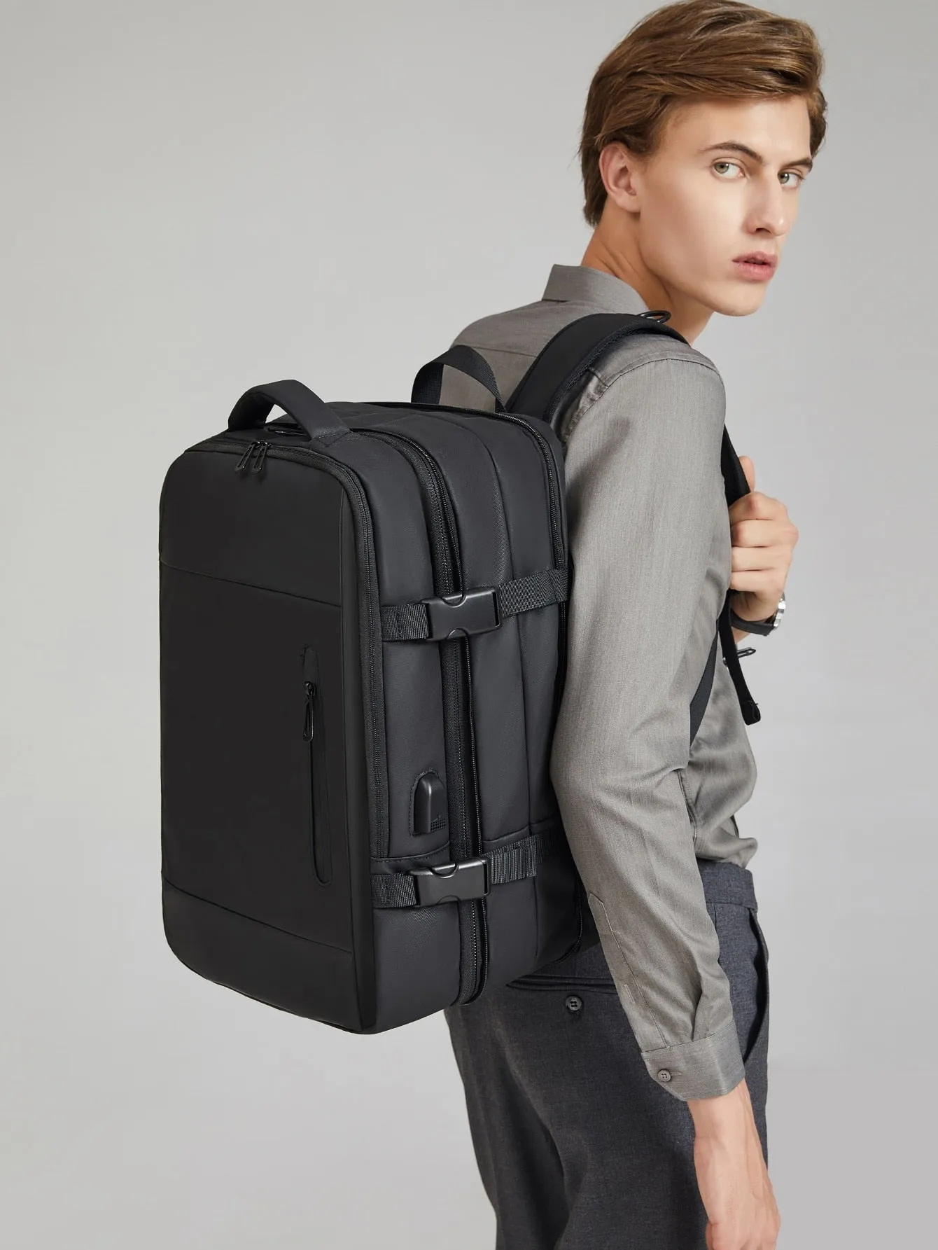 Minimalist Zipper Functional Backpack