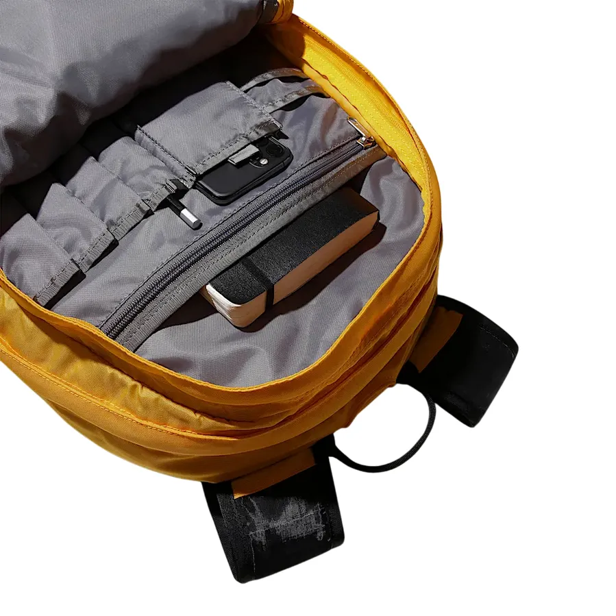 The North Face Zaino Classico Borealis da 28 litri NF00CF9C4WP giallo oro-nero